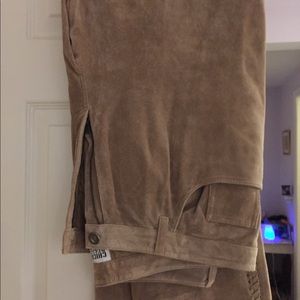 Rare Chico’s Sude Pants Gorgeous!